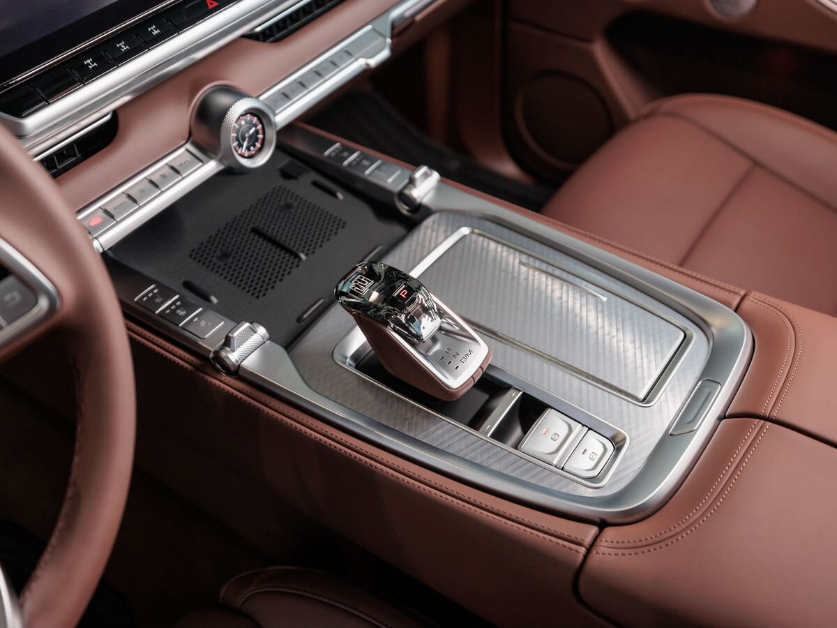 Tank 700 3.0 AT (354 л.с.) 4WD