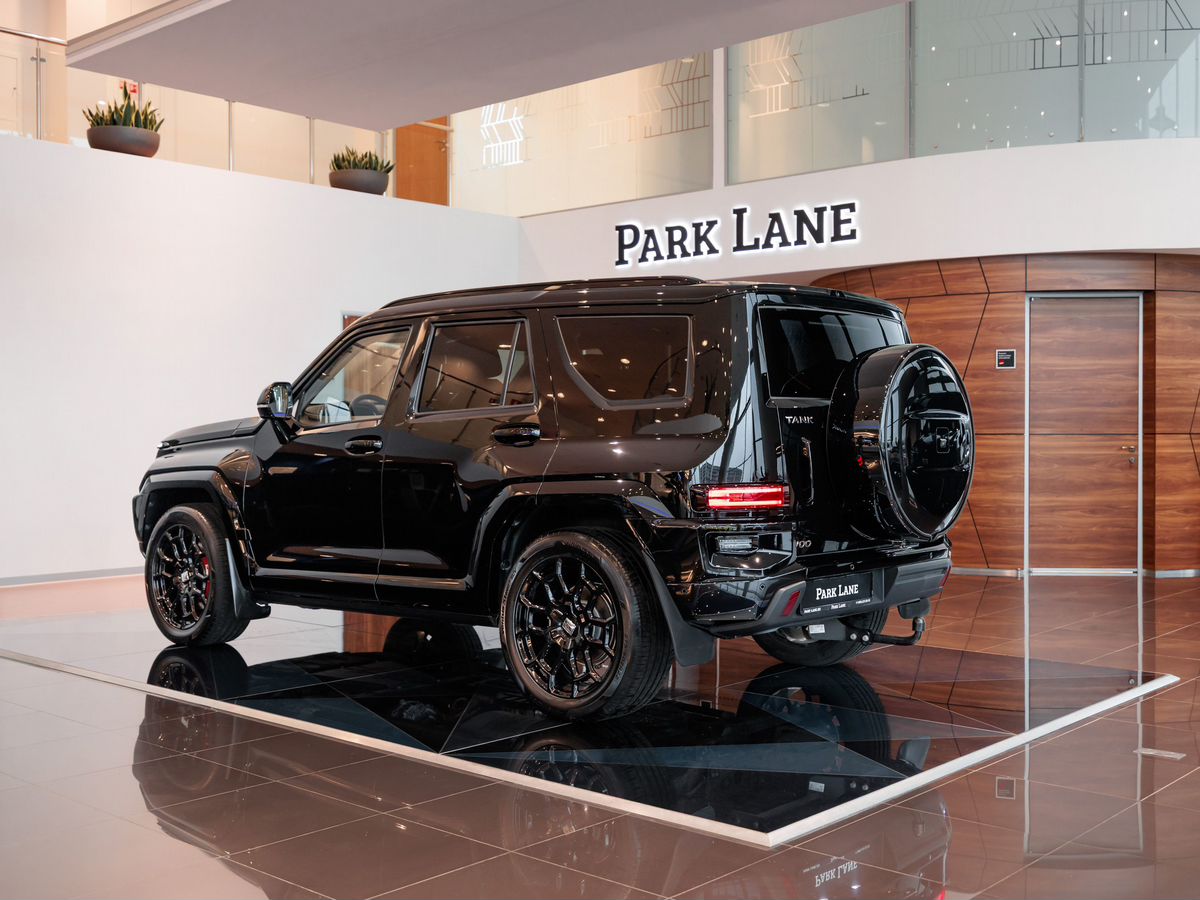 Tank 700 3.0 AT (354 л.с.) 4WD