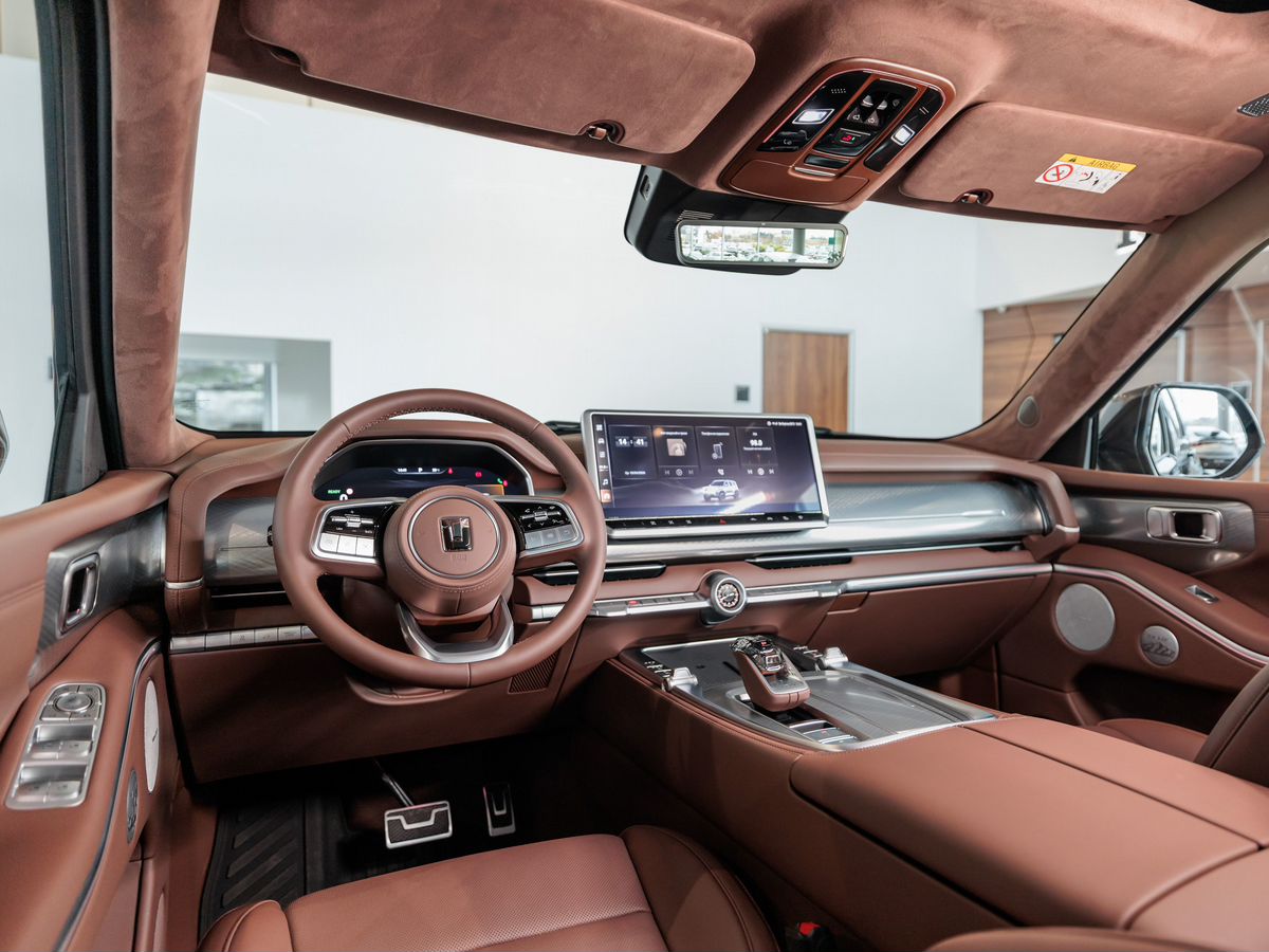 Tank 700 3.0 AT (354 л.с.) 4WD