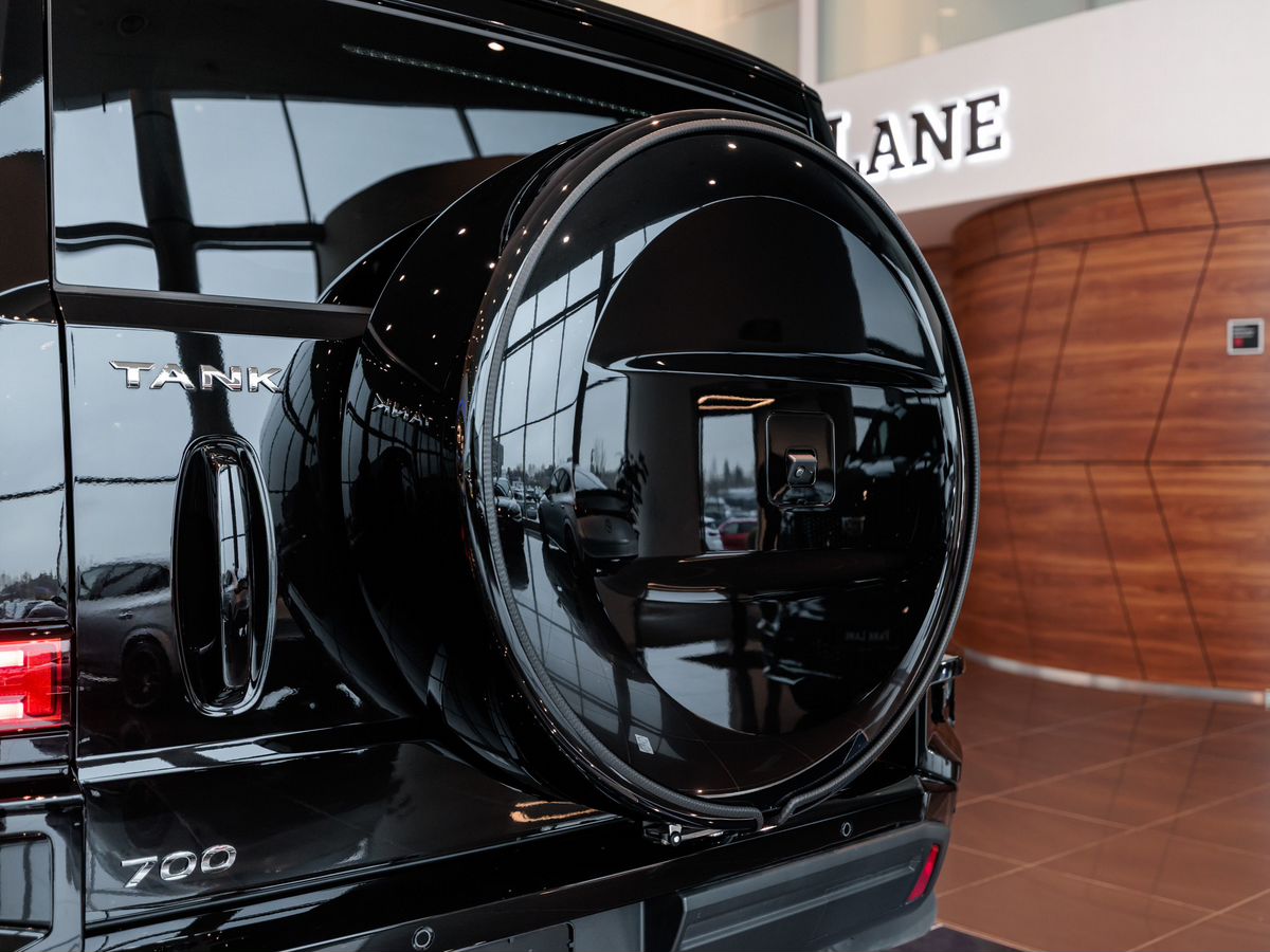 Tank 700 3.0 AT (354 л.с.) 4WD