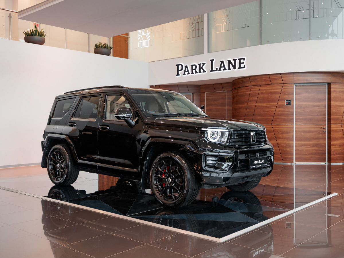 Tank 700 3.0 AT (354 л.с.) 4WD