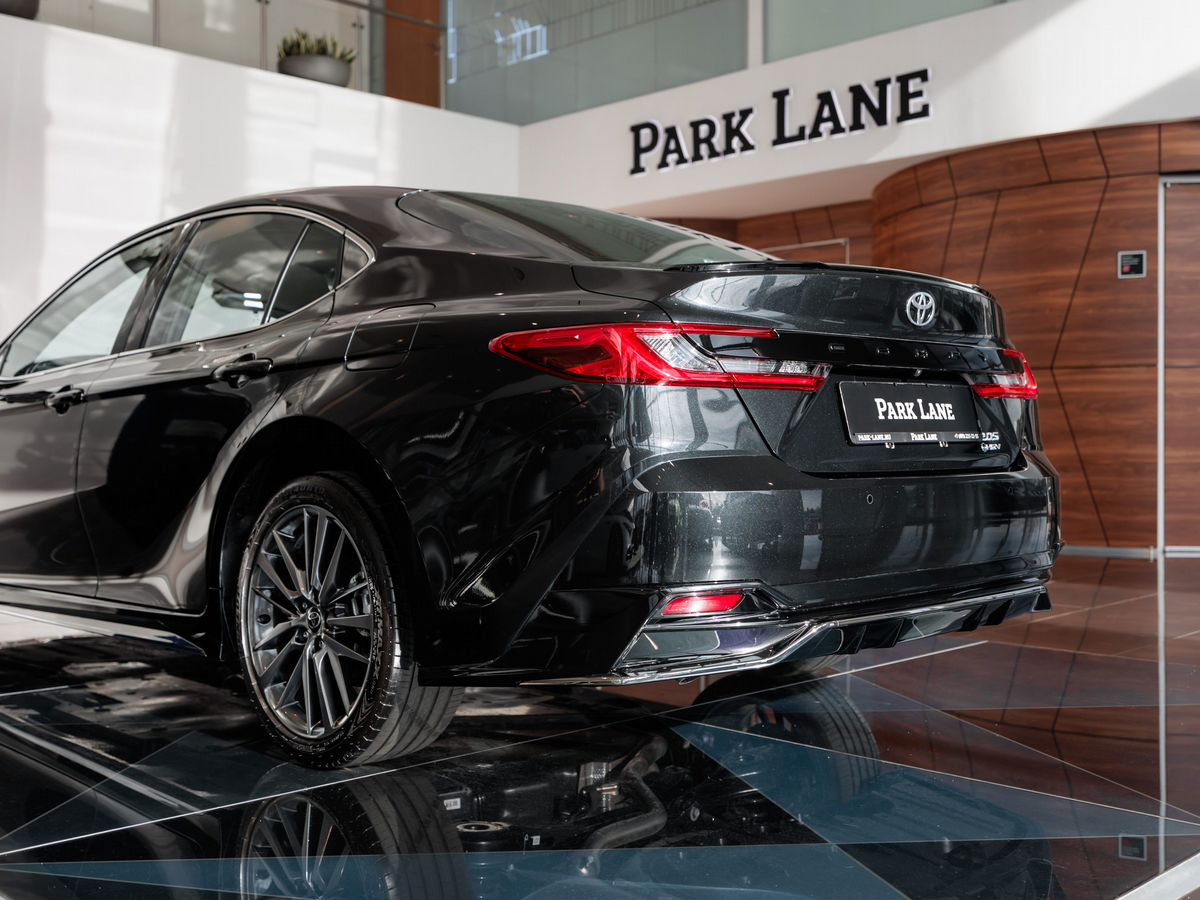 Toyota Camry IX (XV80) China Market 2.0hyb CVT (197 л.с.)