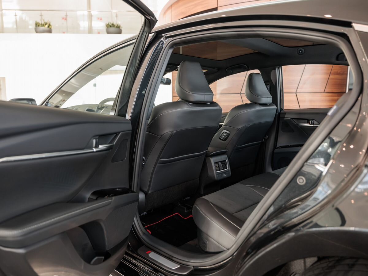 Toyota Camry IX (XV80) China Market 2.0hyb CVT (197 л.с.)