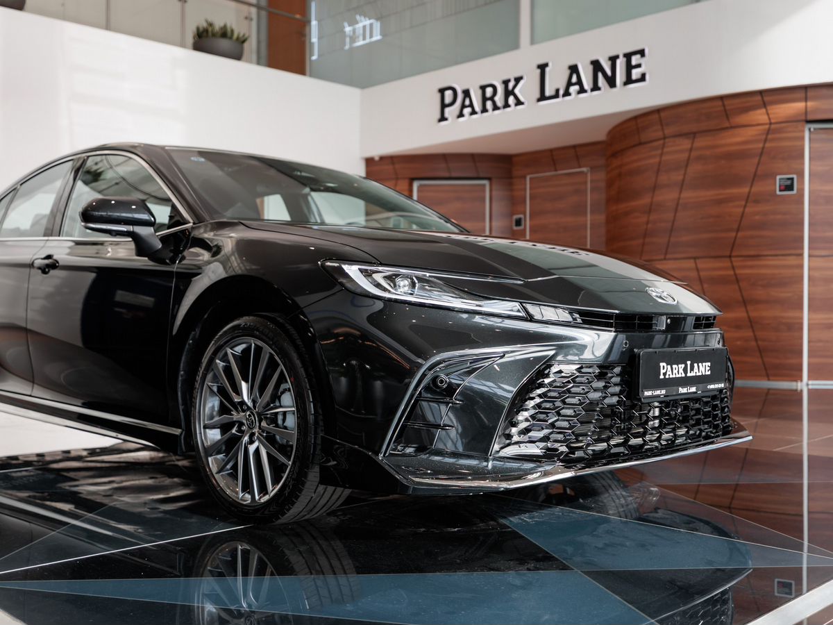 Toyota Camry IX (XV80) China Market 2.0hyb CVT (197 л.с.)