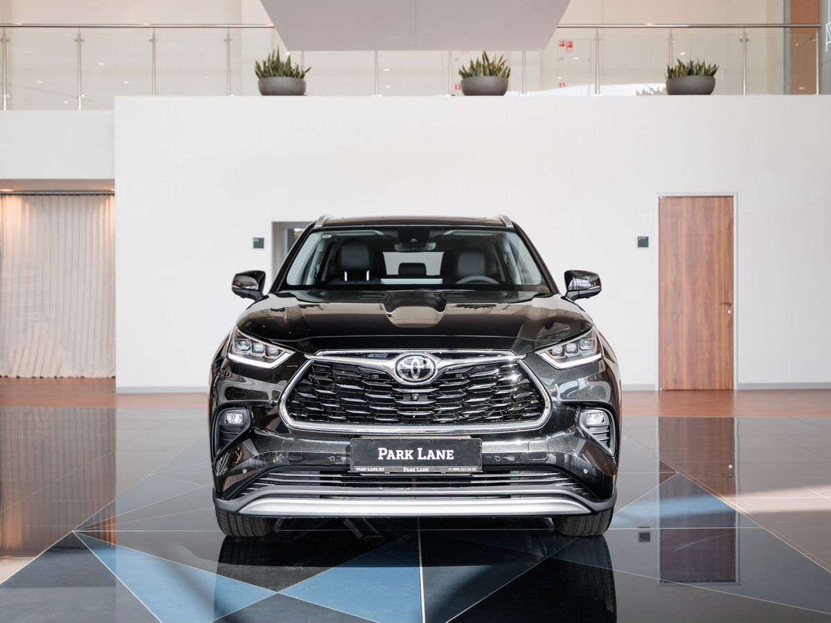Toyota Highlander IV (XU70) 2.0 AT (248 л.с.) 4WD