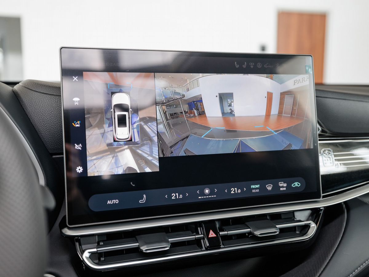 Toyota Highlander IV (XU70) 2.0 AT (248 л.с.) 4WD