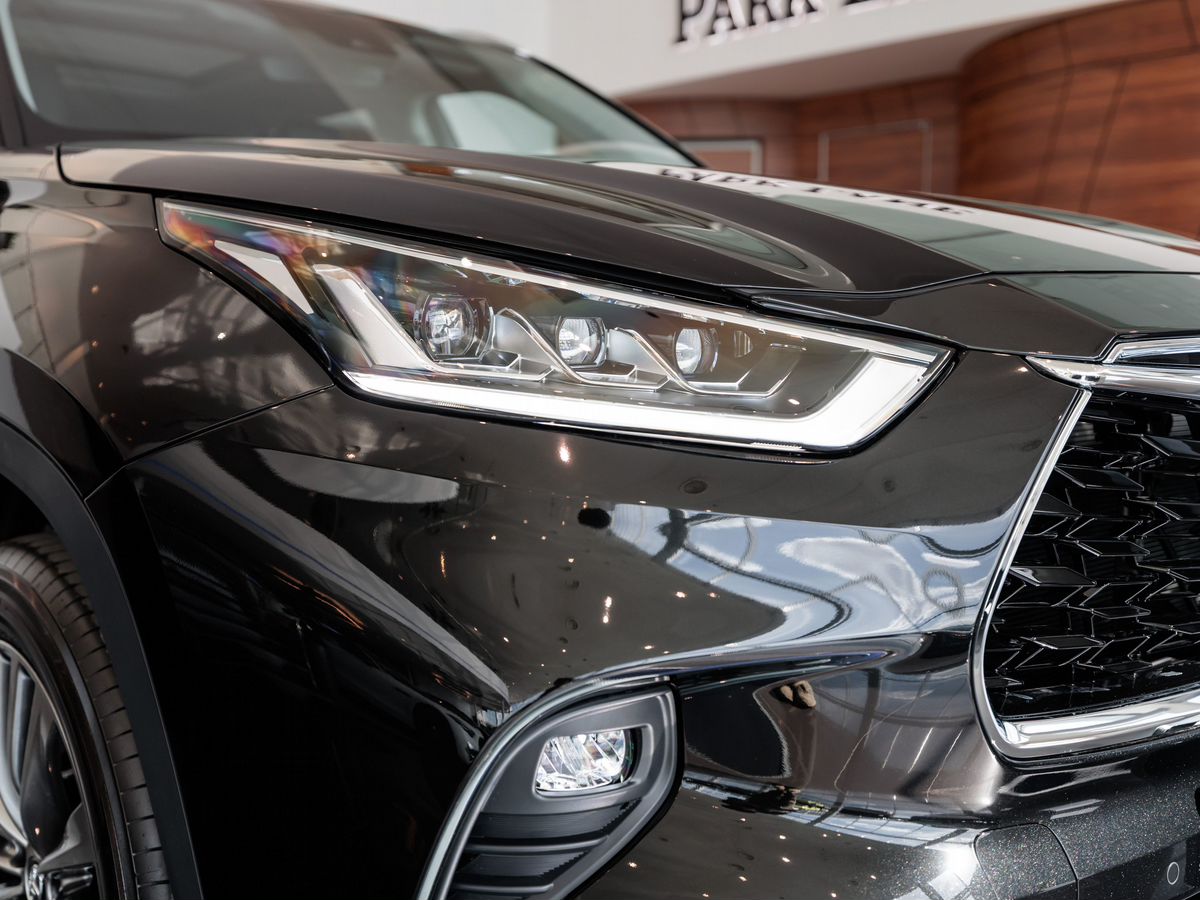 Toyota Highlander IV (XU70) 2.0 AT (248 л.с.) 4WD