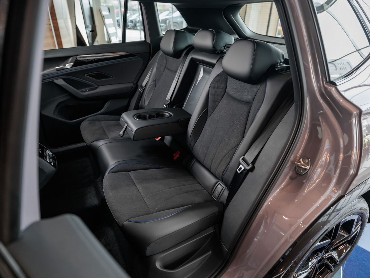 Volkswagen Tiguan III (China Market) L Pro 2.0 AMT (220 л.с.) 4WD