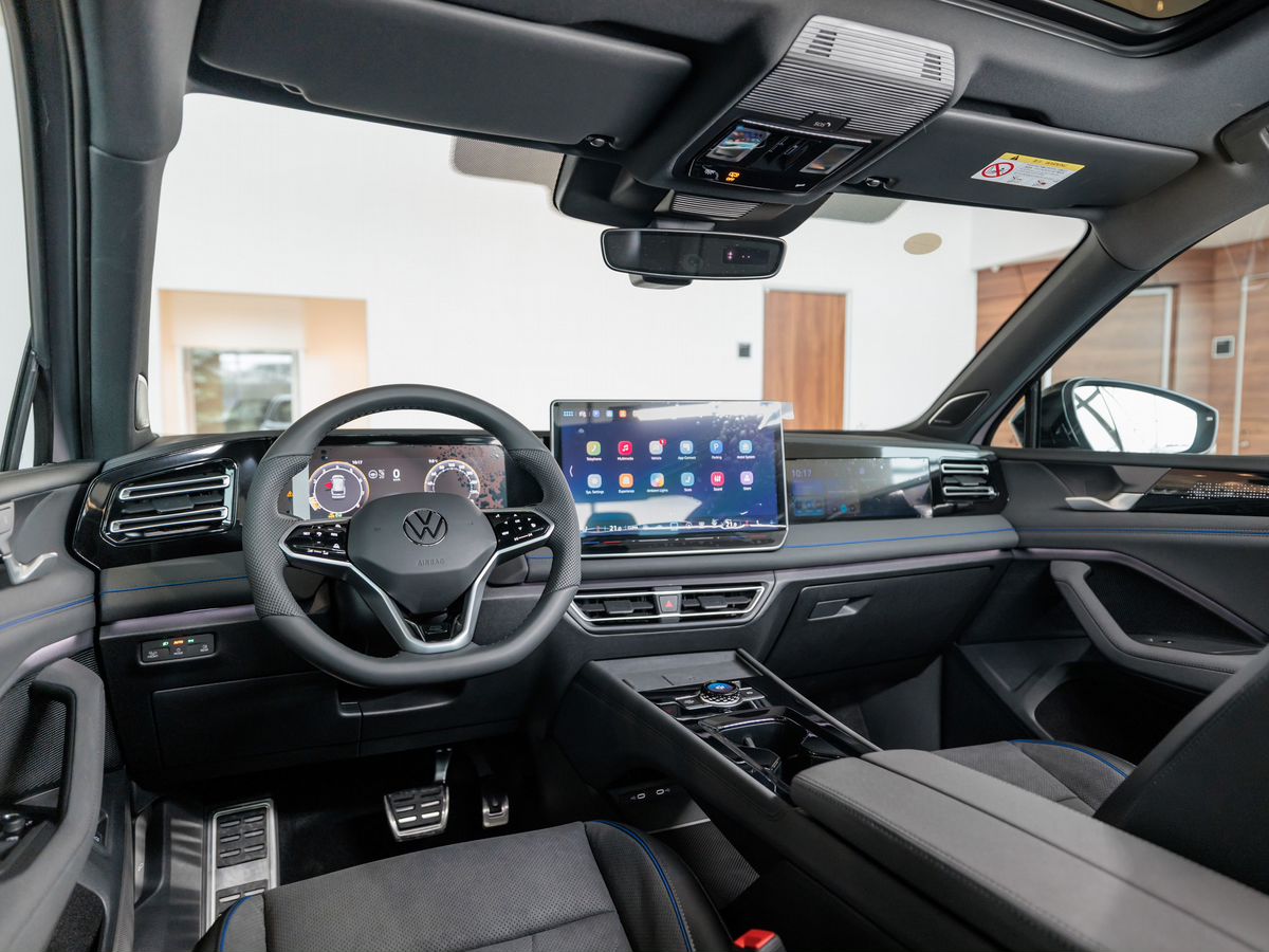 Volkswagen Tiguan III (China Market) L Pro 2.0 AMT (220 л.с.) 4WD