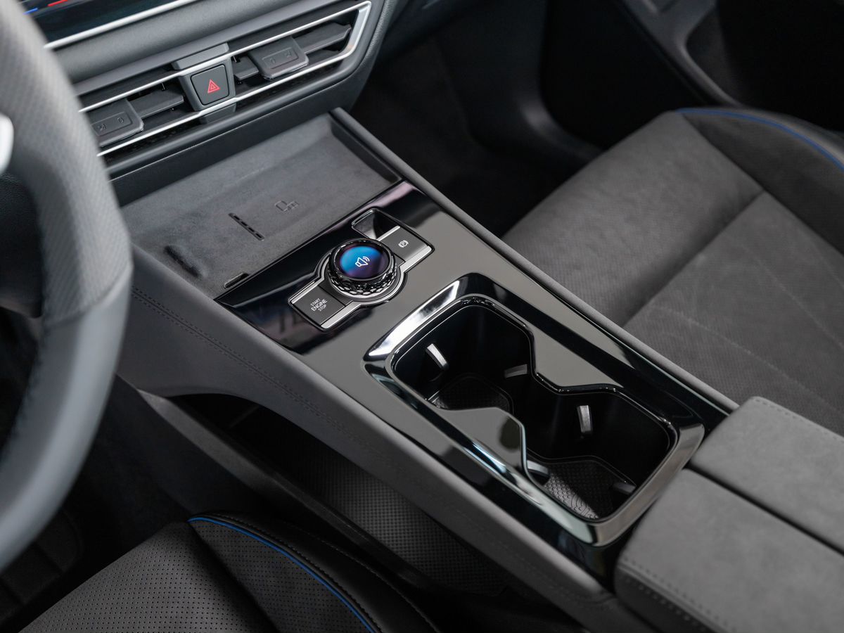 Volkswagen Tiguan III (China Market) L Pro 2.0 AMT (220 л.с.) 4WD