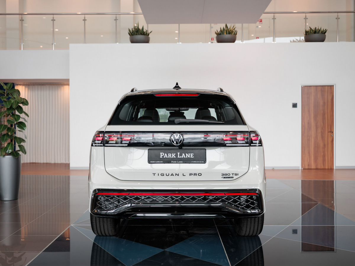 Volkswagen Tiguan III (China Market) L Pro 2.0 AMT (220 л.с.) 4WD