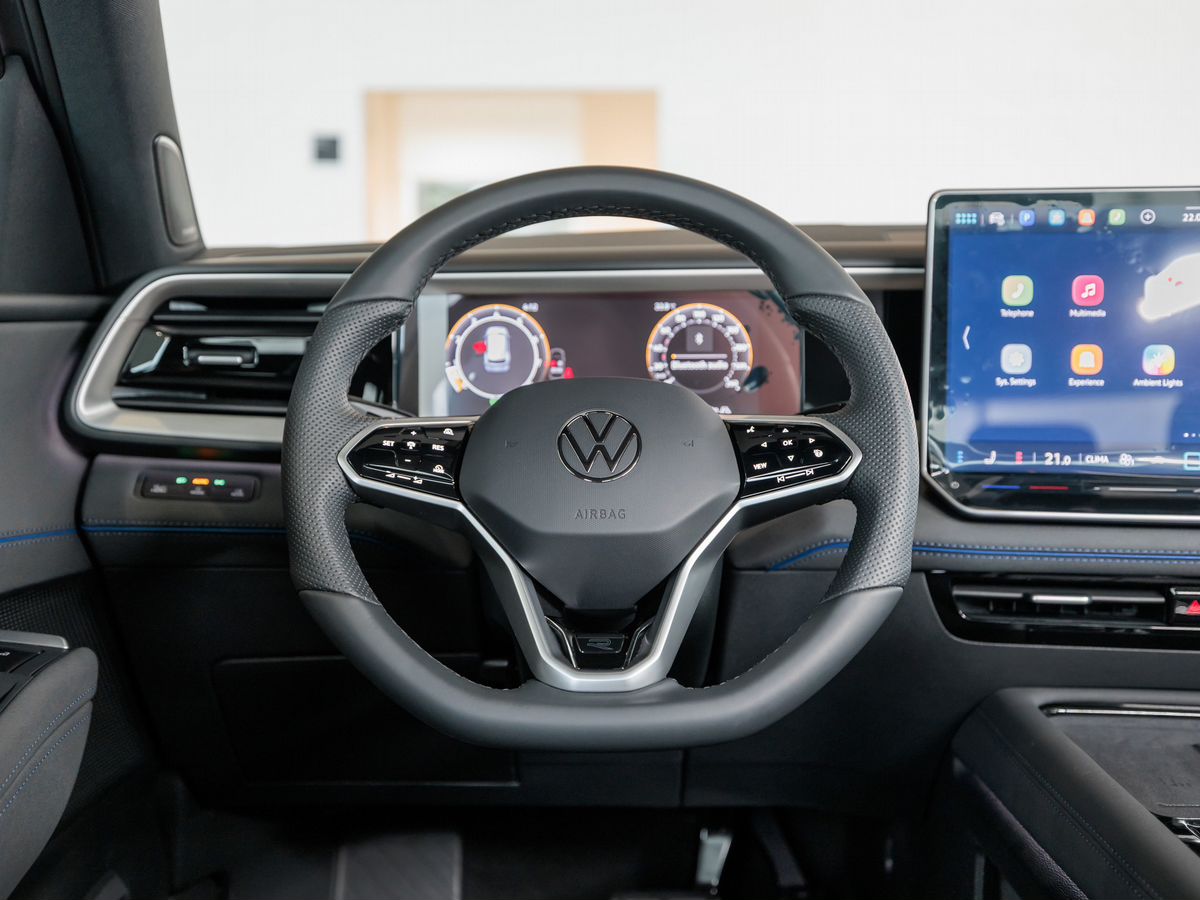 Volkswagen Teramont II (China Market) Pro 2.0 AMT (272 л.с.) 4WD