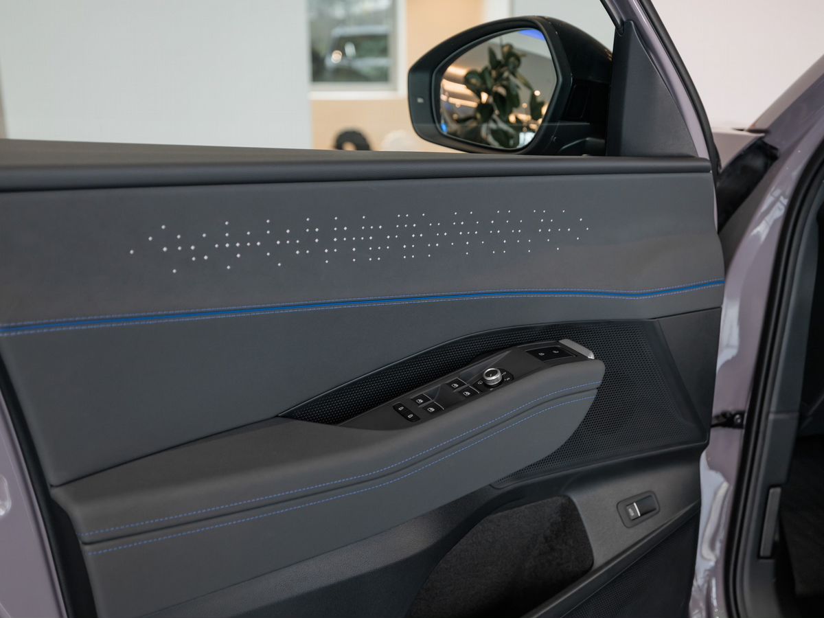 Volkswagen Teramont II (China Market) Pro 2.0 AMT (272 л.с.) 4WD