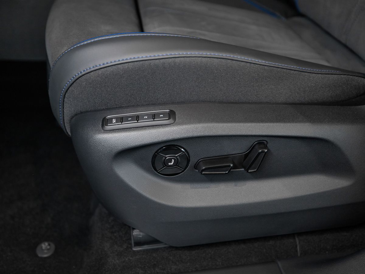 Volkswagen Teramont II (China Market) Pro 2.0 AMT (272 л.с.) 4WD