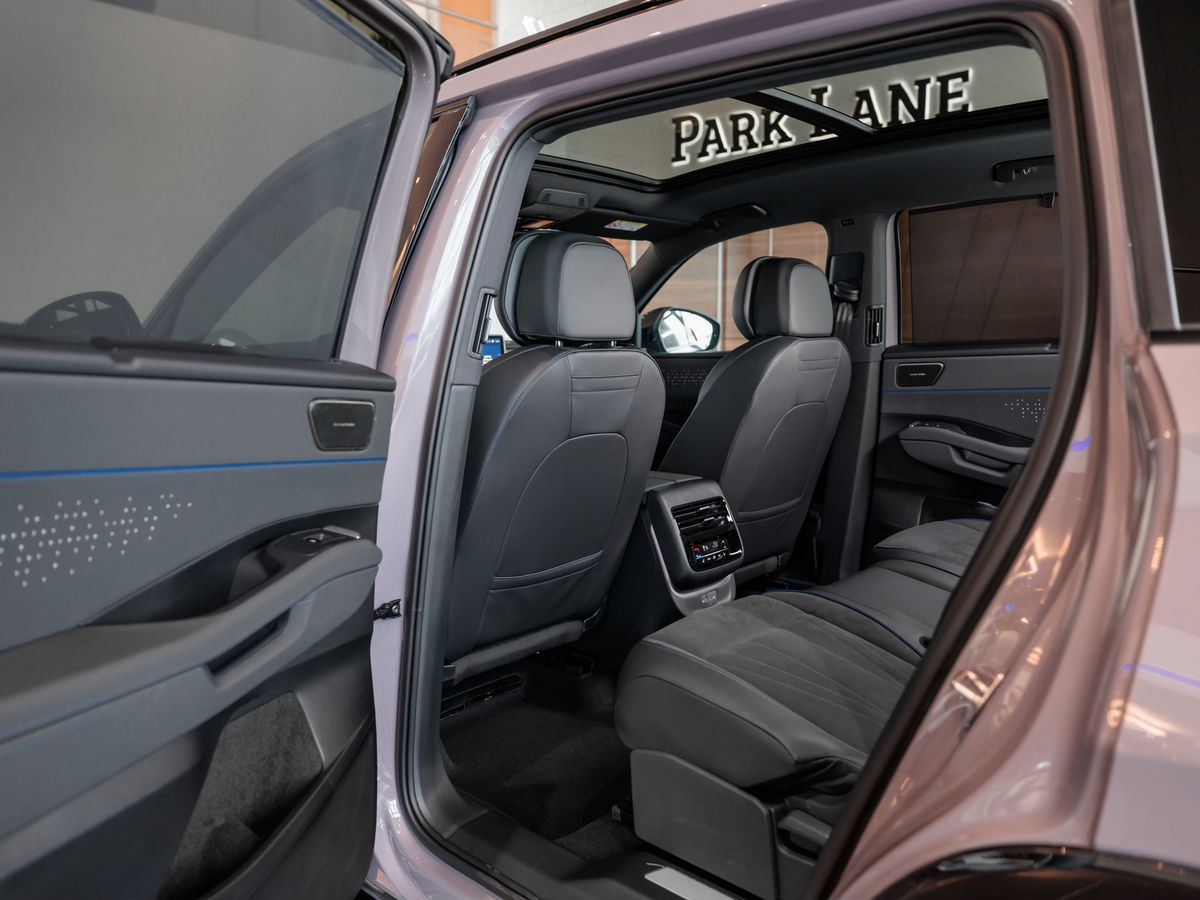 Volkswagen Teramont II (China Market) Pro 2.0 AMT (272 л.с.) 4WD