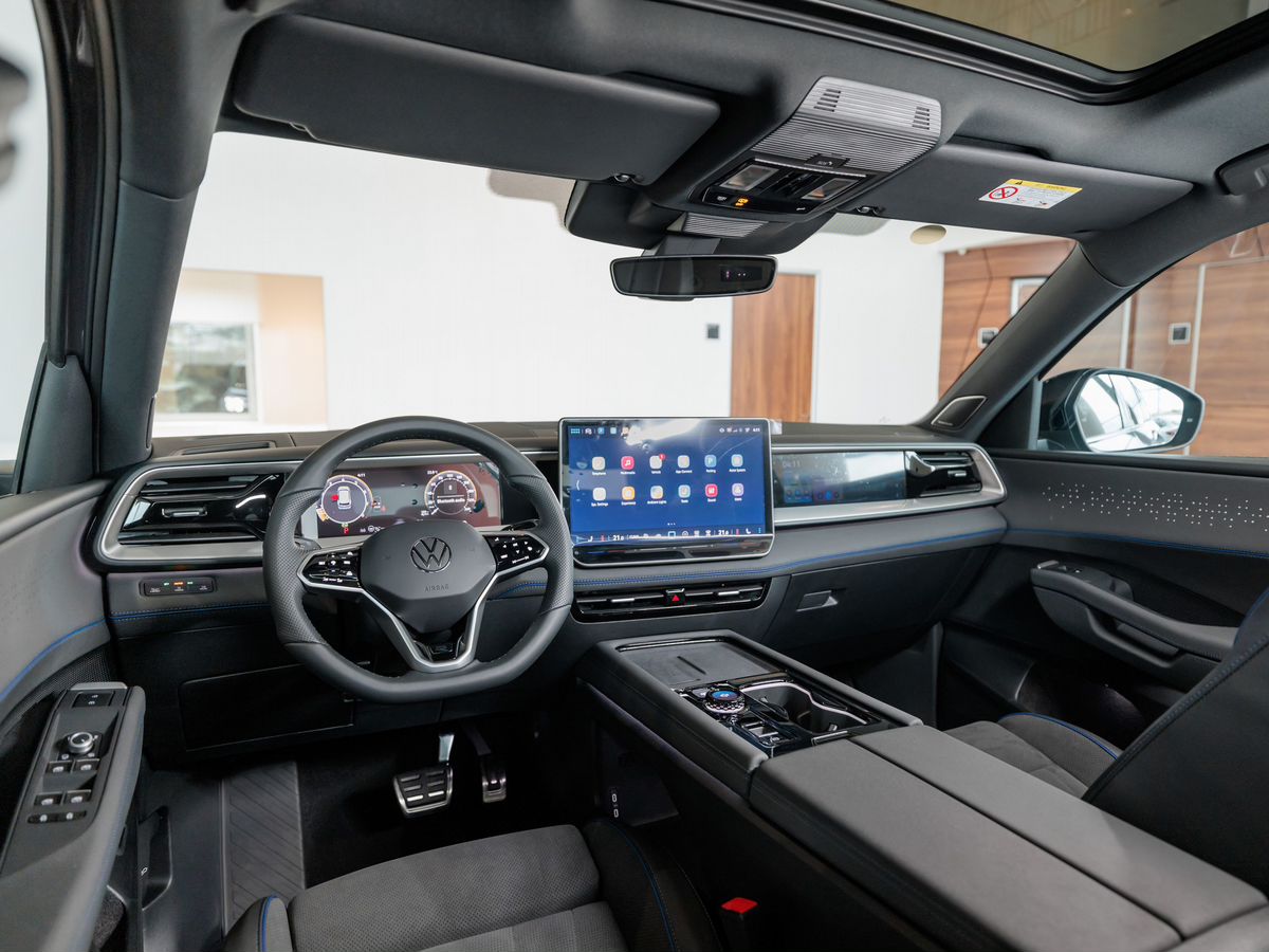 Volkswagen Teramont II (China Market) Pro 2.0 AMT (272 л.с.) 4WD