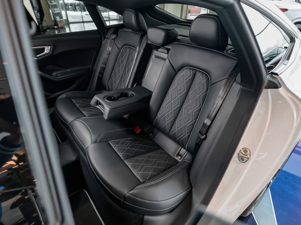 Audi A5 III (B10) L Sportback 2.0 AMT (204 л.с.) 4WD