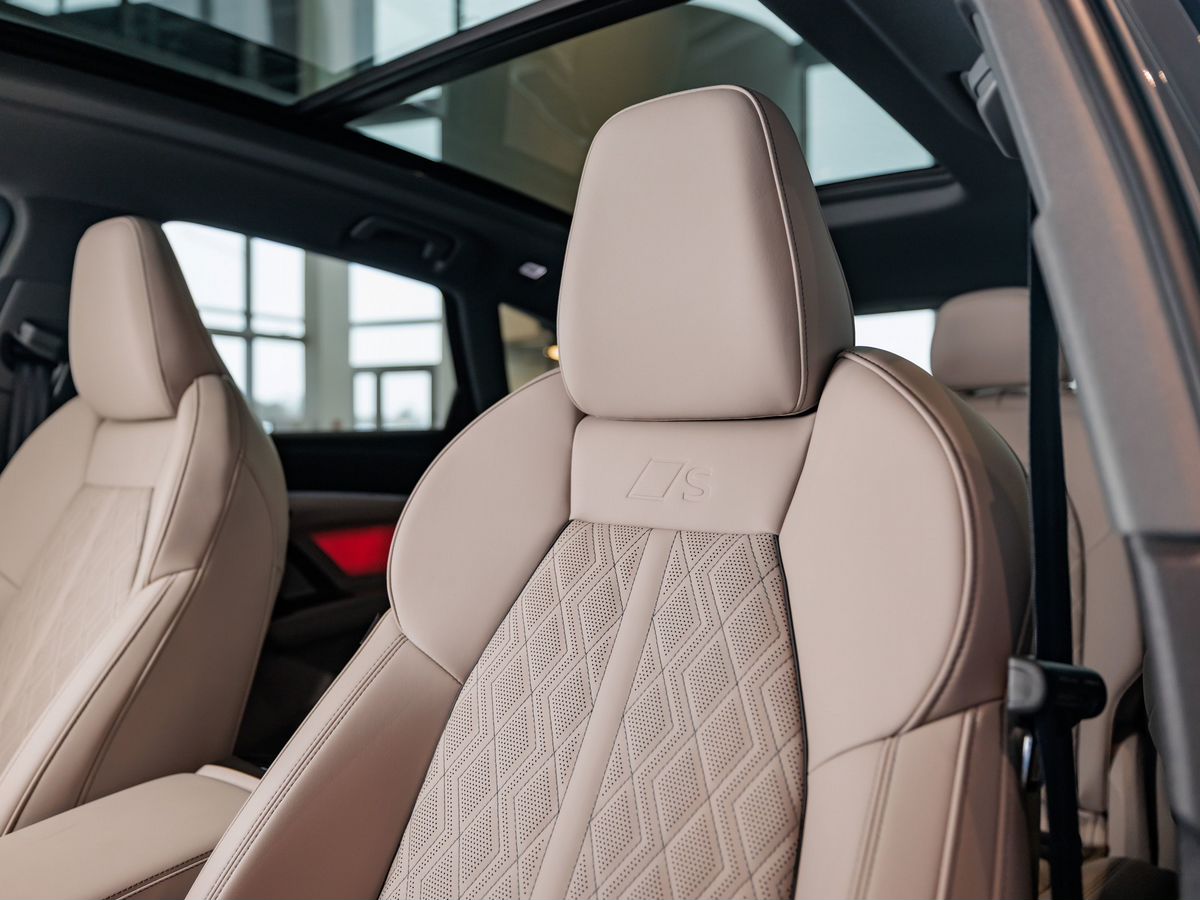 Audi Q5 III (GU) L 2.0 AMT (204 л.с.) 4WD