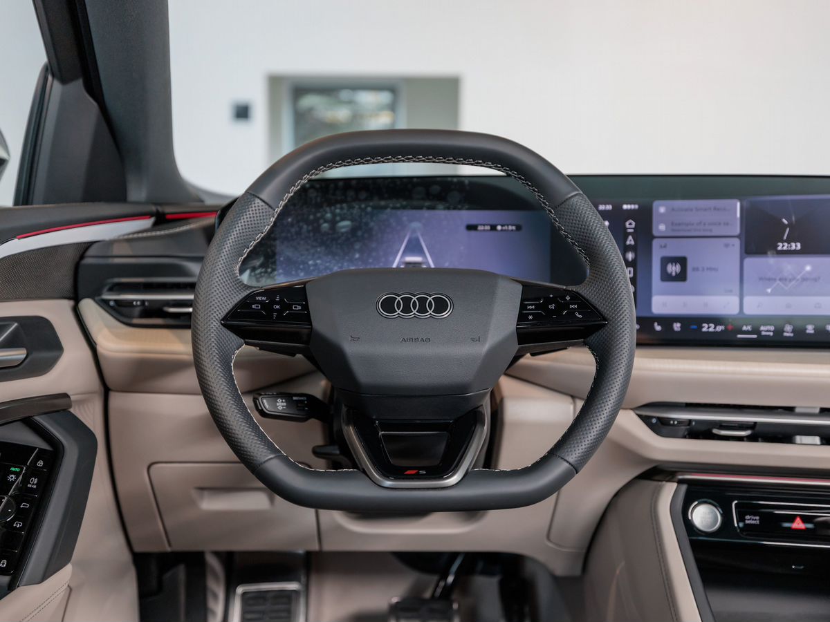 Audi Q5 III (GU) L 2.0 AMT (204 л.с.) 4WD