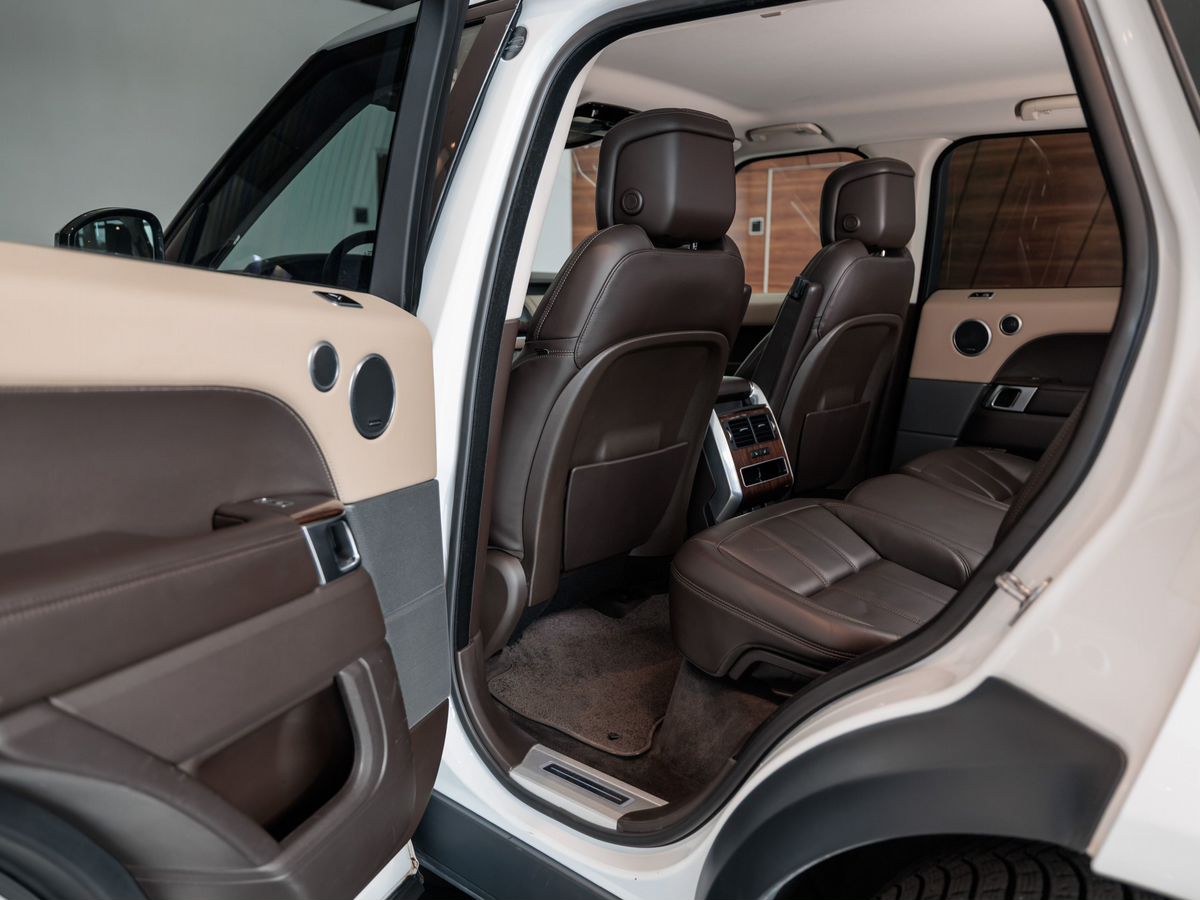 Land Rover Range Rover Sport II Рестайлинг 3.0d AT (249 л.с.) 4WD