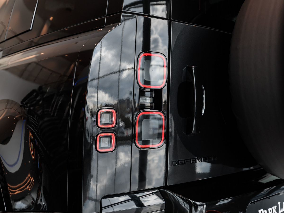 Land Rover Defender II 110 3.0 AT (400 л.с.) 4WD