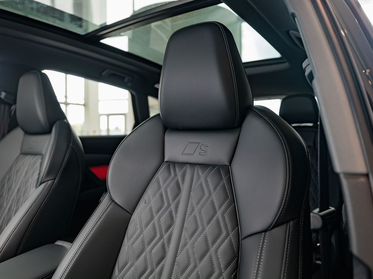 Audi Q5 III (GU) L 2.0 AMT (204 л.с.) 4WD
