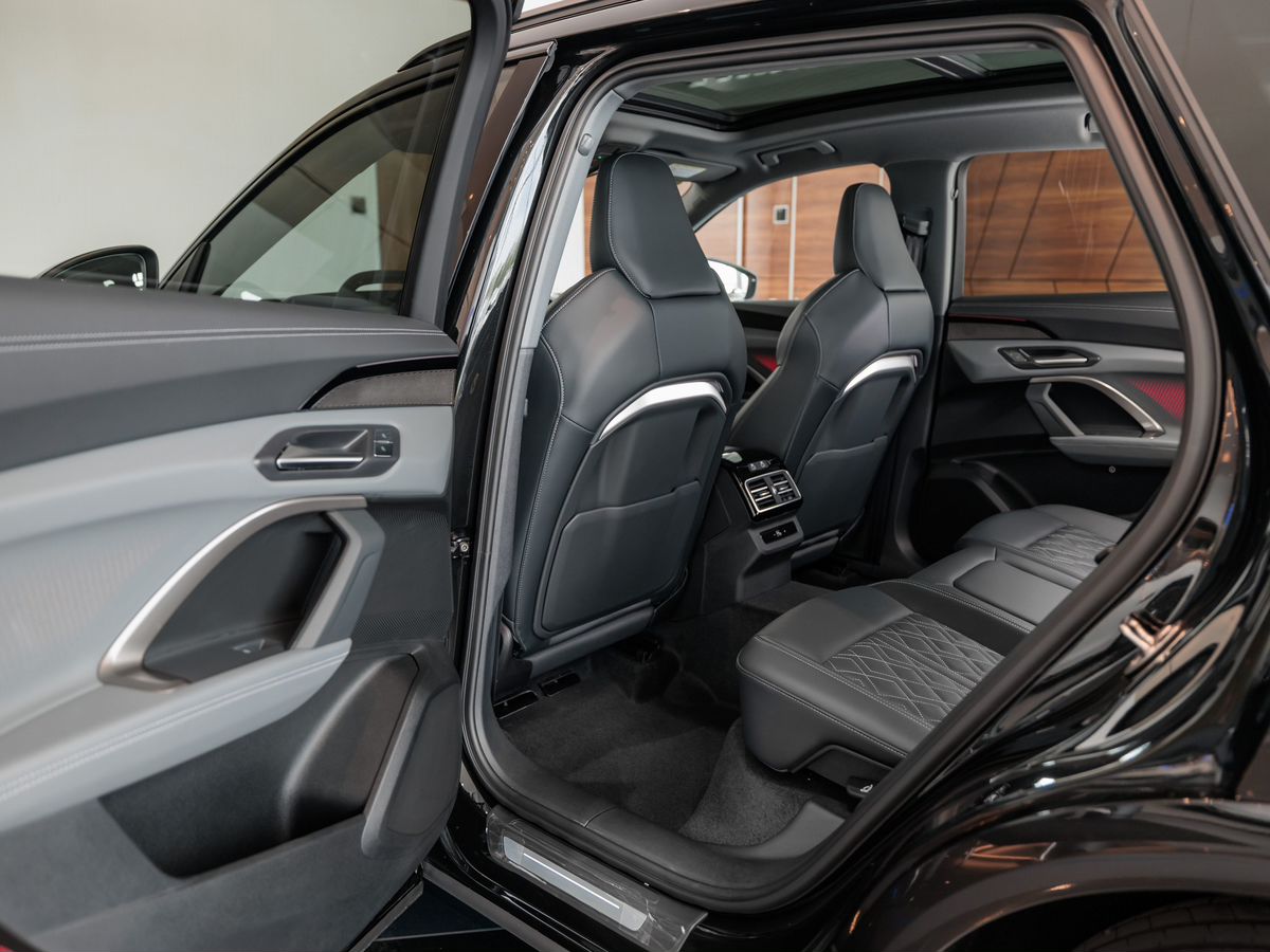 Audi Q5 III (GU) L 2.0 AMT (204 л.с.) 4WD