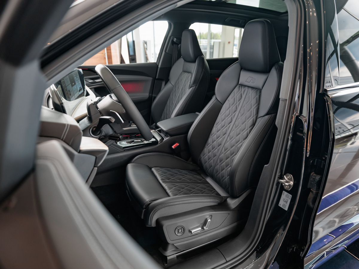 Audi Q5 III (GU) L 2.0 AMT (204 л.с.) 4WD