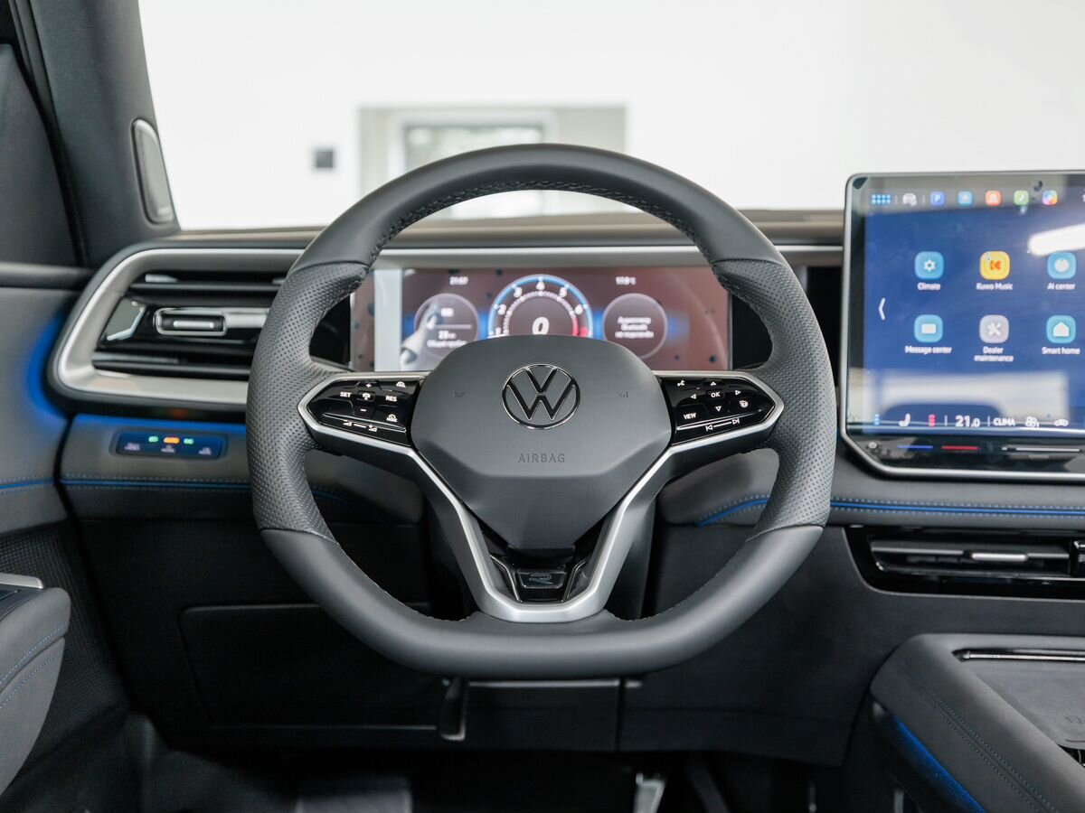Volkswagen Teramont II (China Market) Pro 2.0 AMT (272 л.с.) 4WD