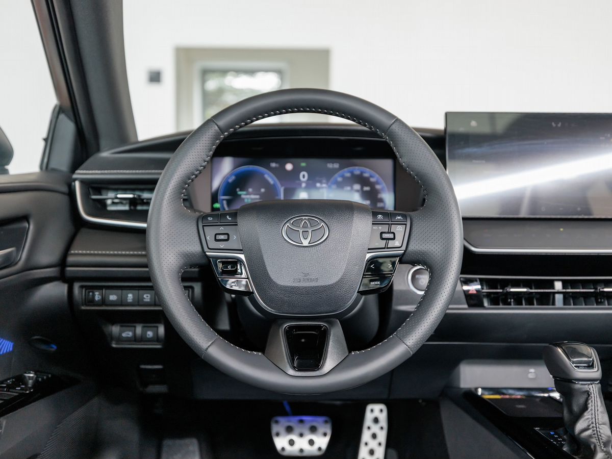 Toyota Camry IX (XV80) China Market 2.0hyb CVT (197 л.с.)