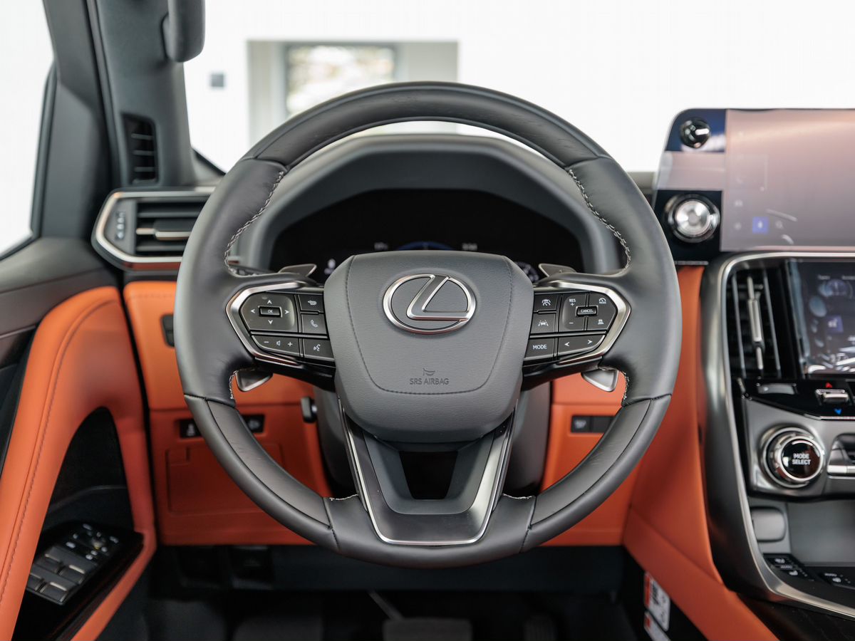 Lexus LX IV 500d 3.4d AT (299 л.с.) 4WD
