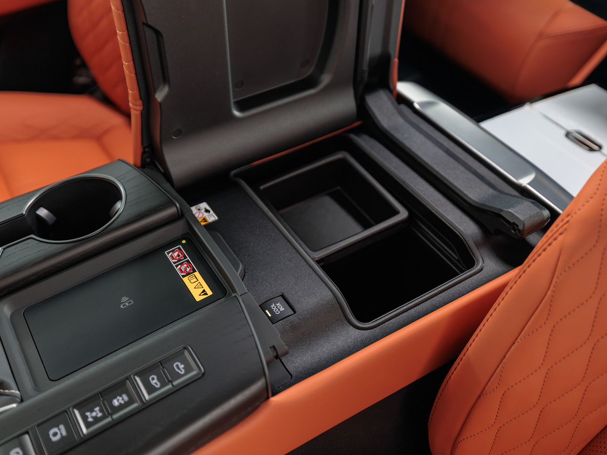 Lexus LX IV 500d 3.4d AT (299 л.с.) 4WD
