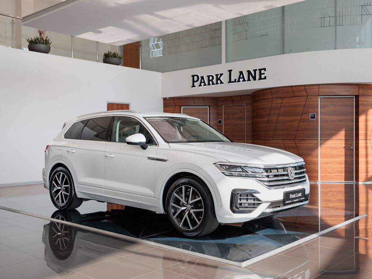 Volkswagen Touareg III 3.0d AT (249 л.с.) 4WD