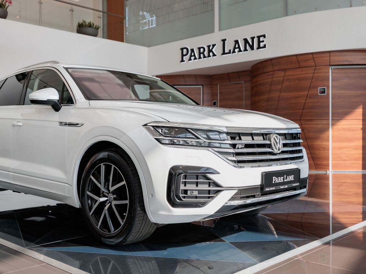 Volkswagen Touareg III 3.0d AT (249 л.с.) 4WD