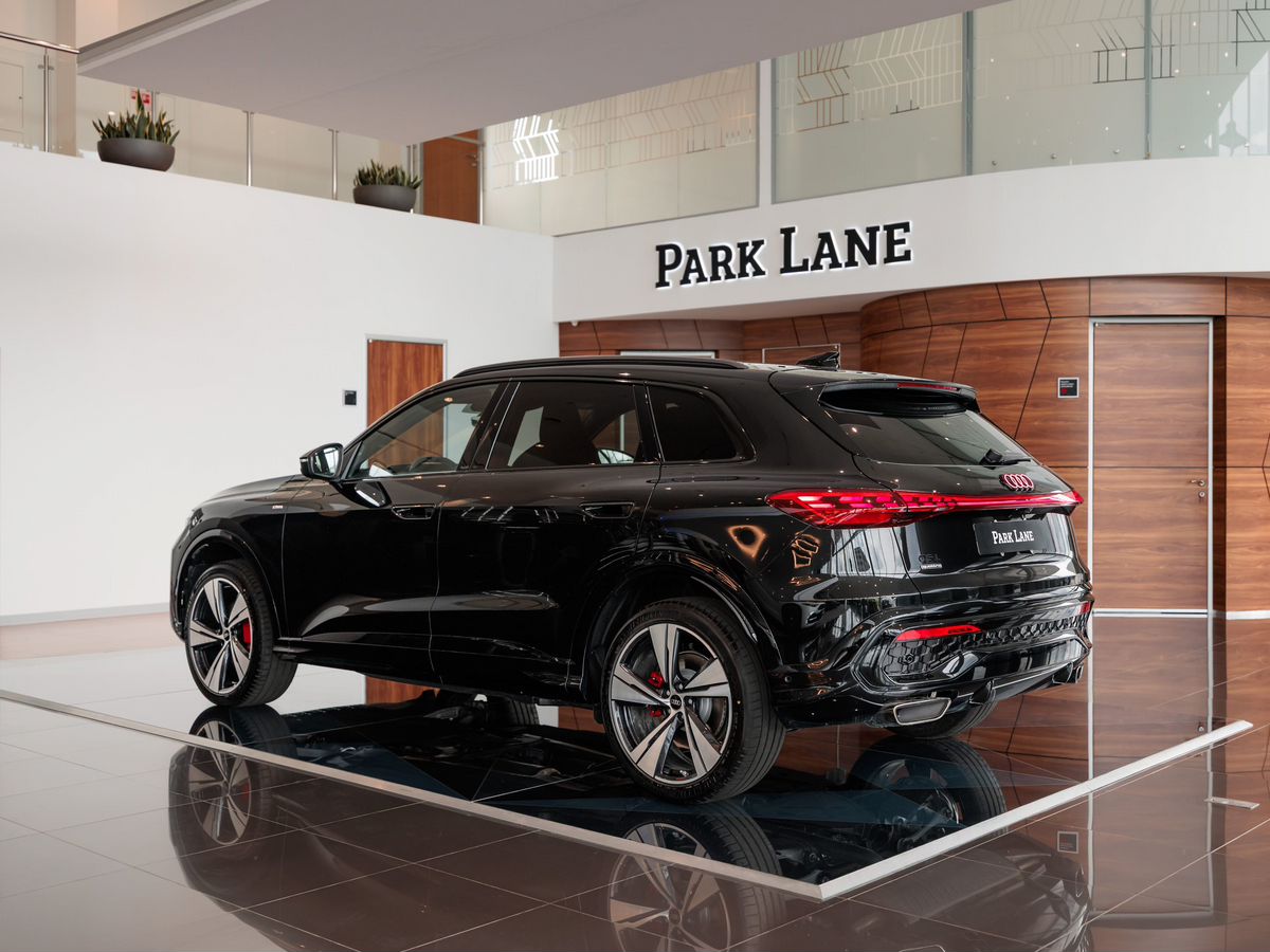 Audi Q5 III (GU) L 2.0 AMT (272 л.с.) 4WD