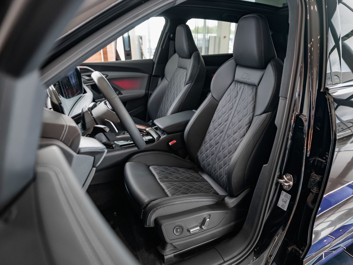 Audi Q5 III (GU) L 2.0 AMT (272 л.с.) 4WD