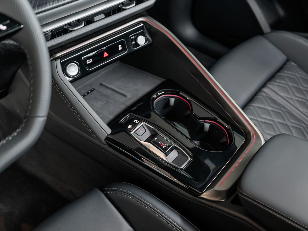 Audi Q5 III (GU) L 2.0 AMT (272 л.с.) 4WD
