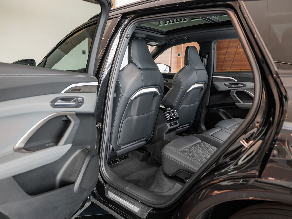 Audi Q5 III (GU) L 2.0 AMT (272 л.с.) 4WD