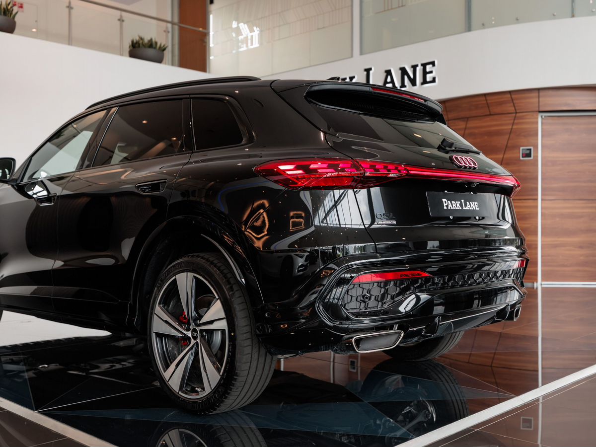 Audi Q5 III (GU) L 2.0 AMT (272 л.с.) 4WD