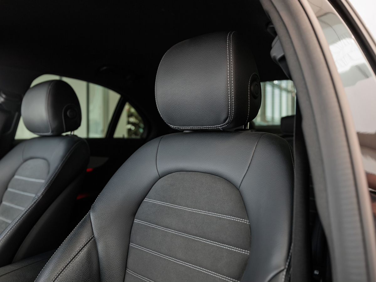 Mercedes-Benz C-Класс IV (W205) Рестайлинг 180 1.5 AT (150 л.с.)