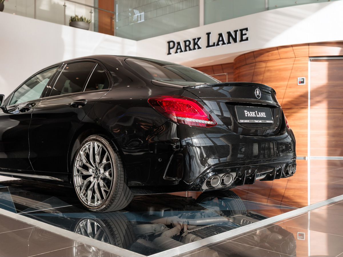 Mercedes-Benz C-Класс IV (W205) Рестайлинг 180 1.5 AT (150 л.с.)
