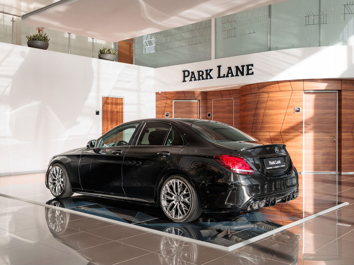 Mercedes-Benz C-Класс IV (W205) Рестайлинг 180 1.5 AT (150 л.с.)