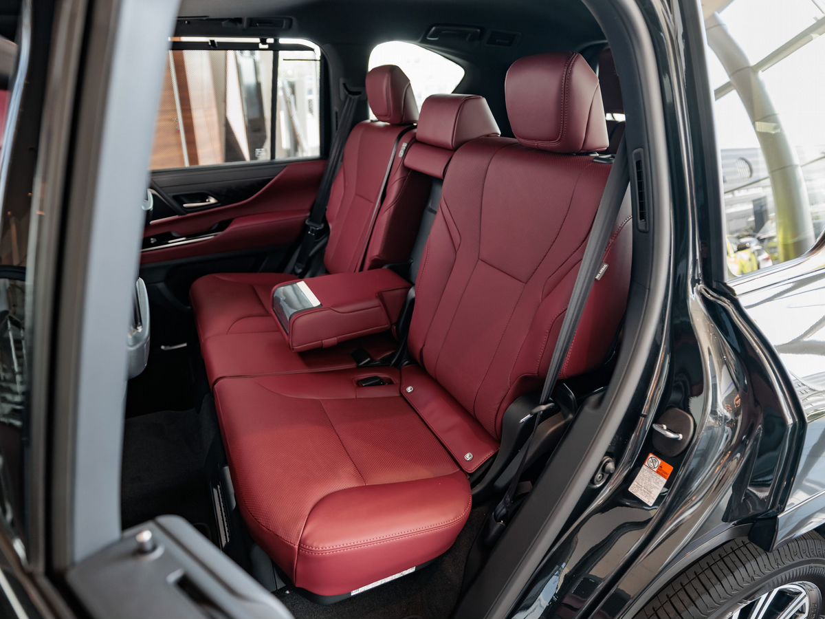 Lexus LX IV 500d 3.4d AT (299 л.с.) 4WD