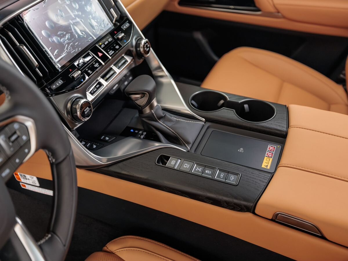 Lexus LX IV 500d 3.4d AT (299 л.с.) 4WD