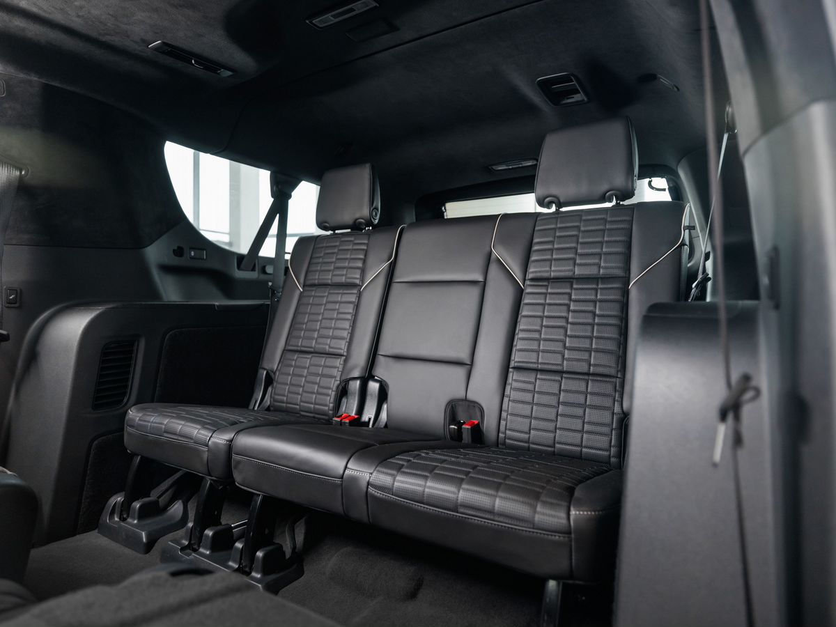 Cadillac Escalade V ESV 6.2 AT (416 л.с.) 4WD