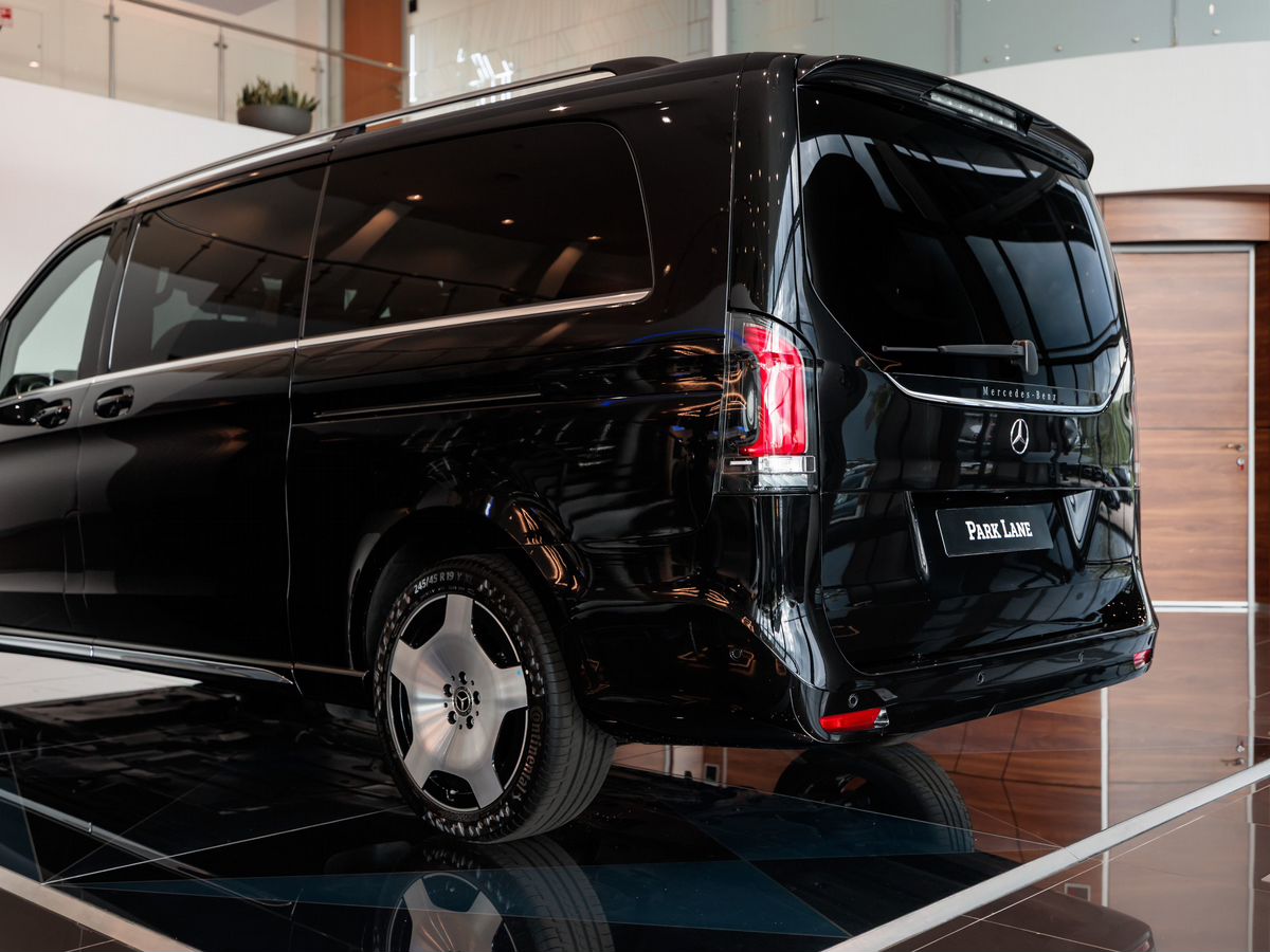 Mercedes-Benz V-Класс III (W447) Рестайлинг 2 300 d экстра длинный 2.0d AT (237 л.с.) 4WD