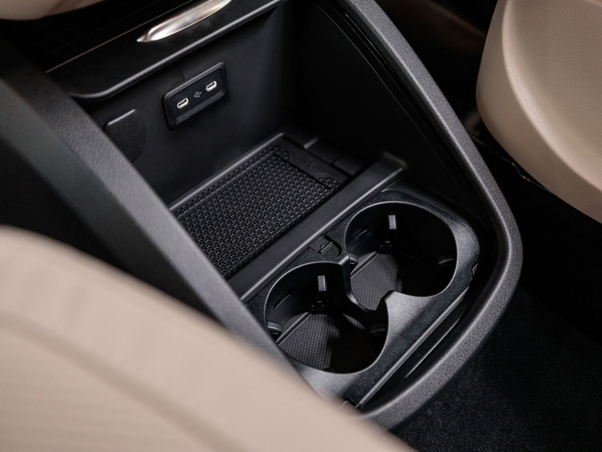 Mercedes-Benz V-Класс III (W447) Рестайлинг 2 300 d экстра длинный 2.0d AT (237 л.с.) 4WD