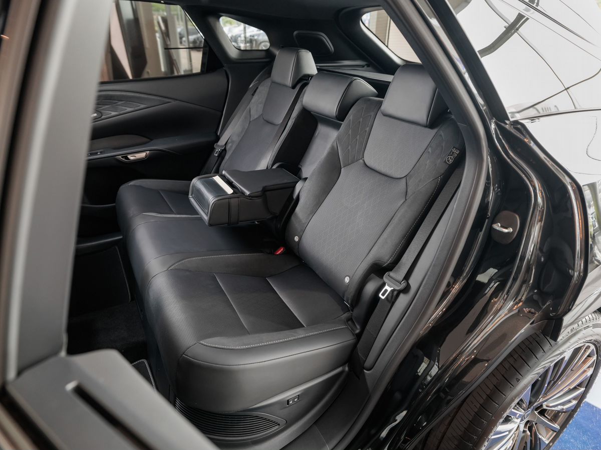 Lexus RX V 350h 2.5hyb CVT (250 л.с.) 4WD
