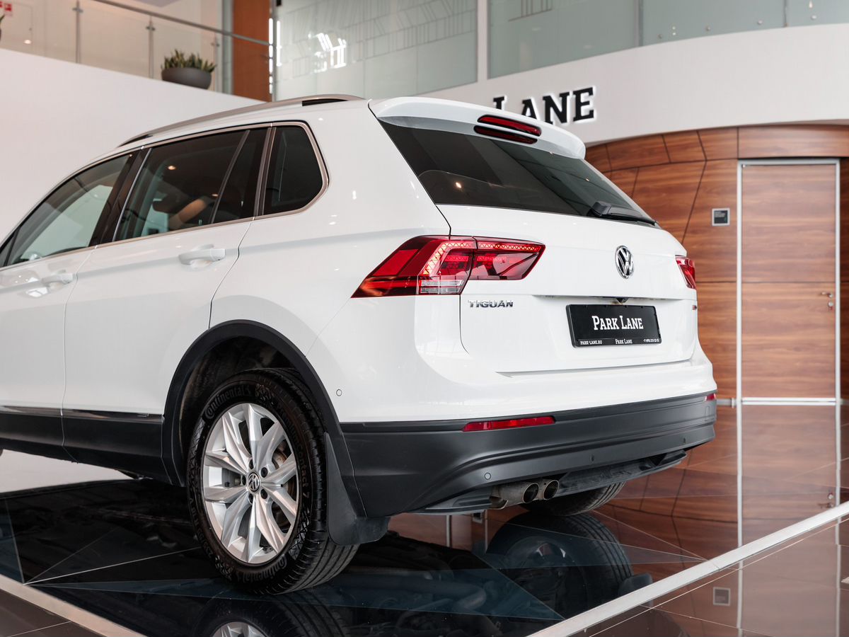 Volkswagen Tiguan — фото 7