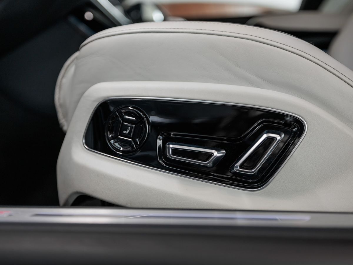 Audi A8 IV (D5) 55 TFSI 3.0 AT (340 л.с.) 4WD